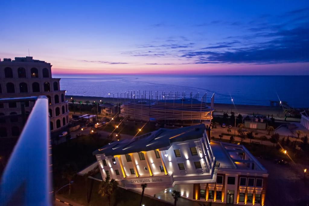 Rock Hotel First Line Batumi Exterior foto